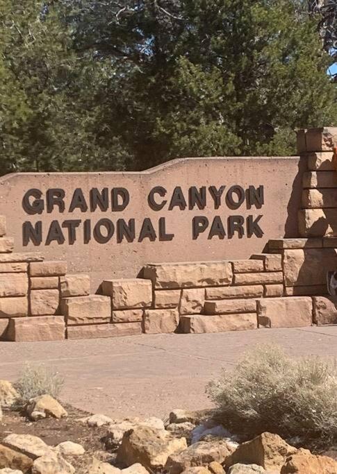 ואלה Grand Canyon Hideaway Tiny Home מראה חיצוני תמונה